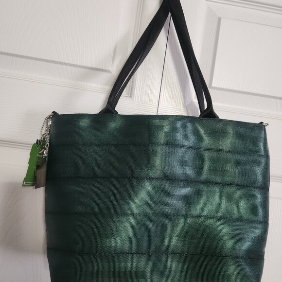 Harveys Elf Mini Streamline Tote and NIP Dustbag - Picture 4 of 5